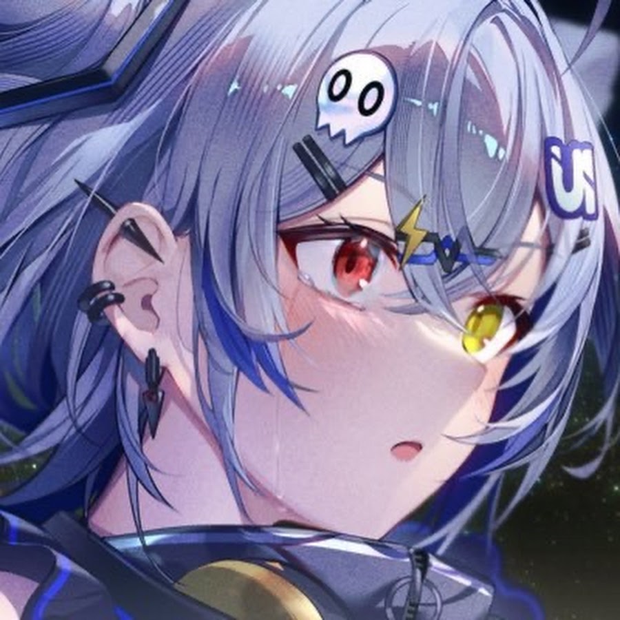 碧衣うい